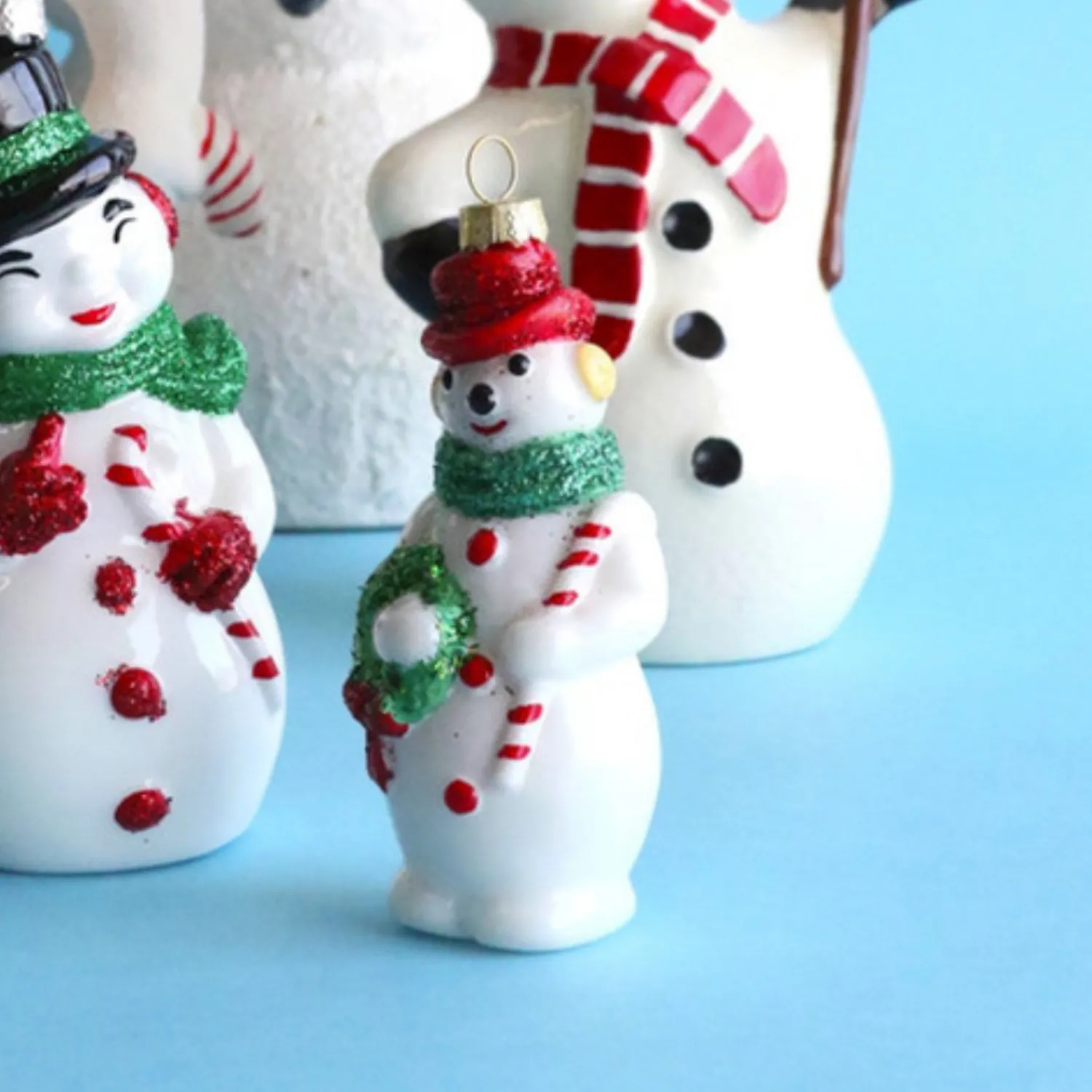 New The Jolly Christmas Shop Cody Foster 4.5" Snowman With Candy Cane Glass Christmas Ornament GO-8879