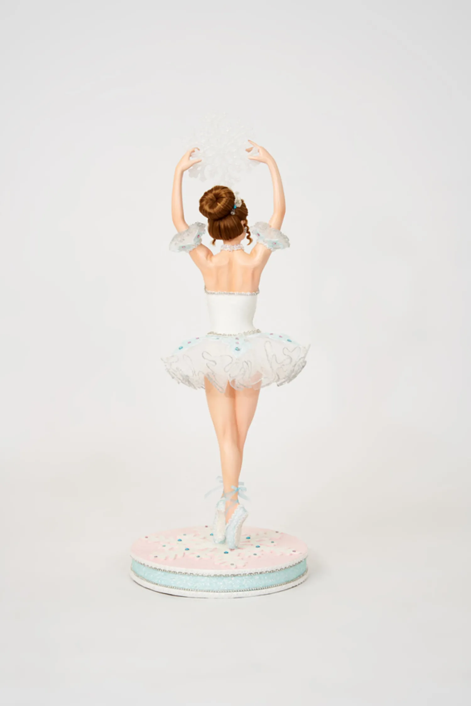 Hot The Jolly Christmas Shop Katherine's Collection 24" Frost And Tenderness Frost Blue Christmas Ballerina Figure 28-228667