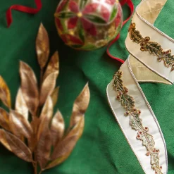 New The Jolly Christmas Shop Raz 2.5" Ivory Holly Leaf Wired Christmas Ribbon R4327707