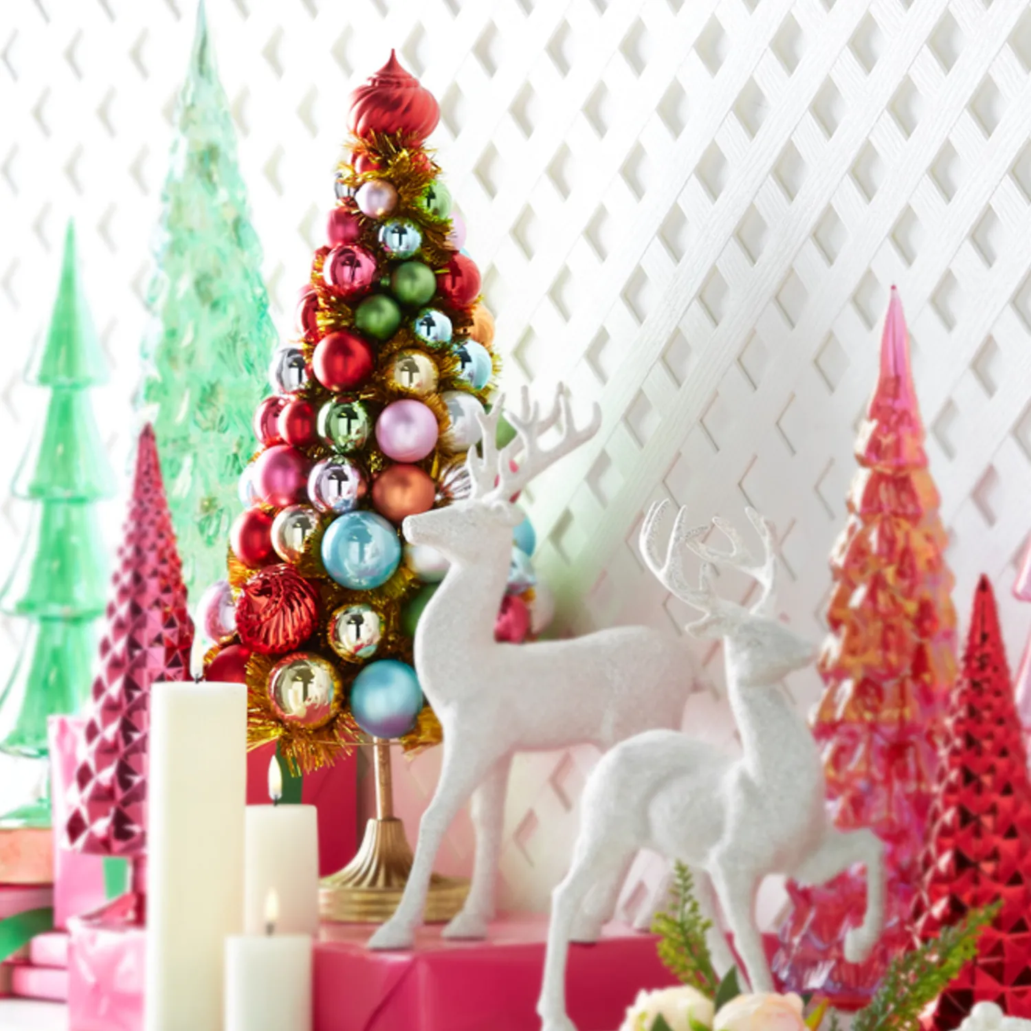 Hot The Jolly Christmas Shop Raz 18" Or 21" Gold Tinsel And Multicolor Ornament Christmas Tree