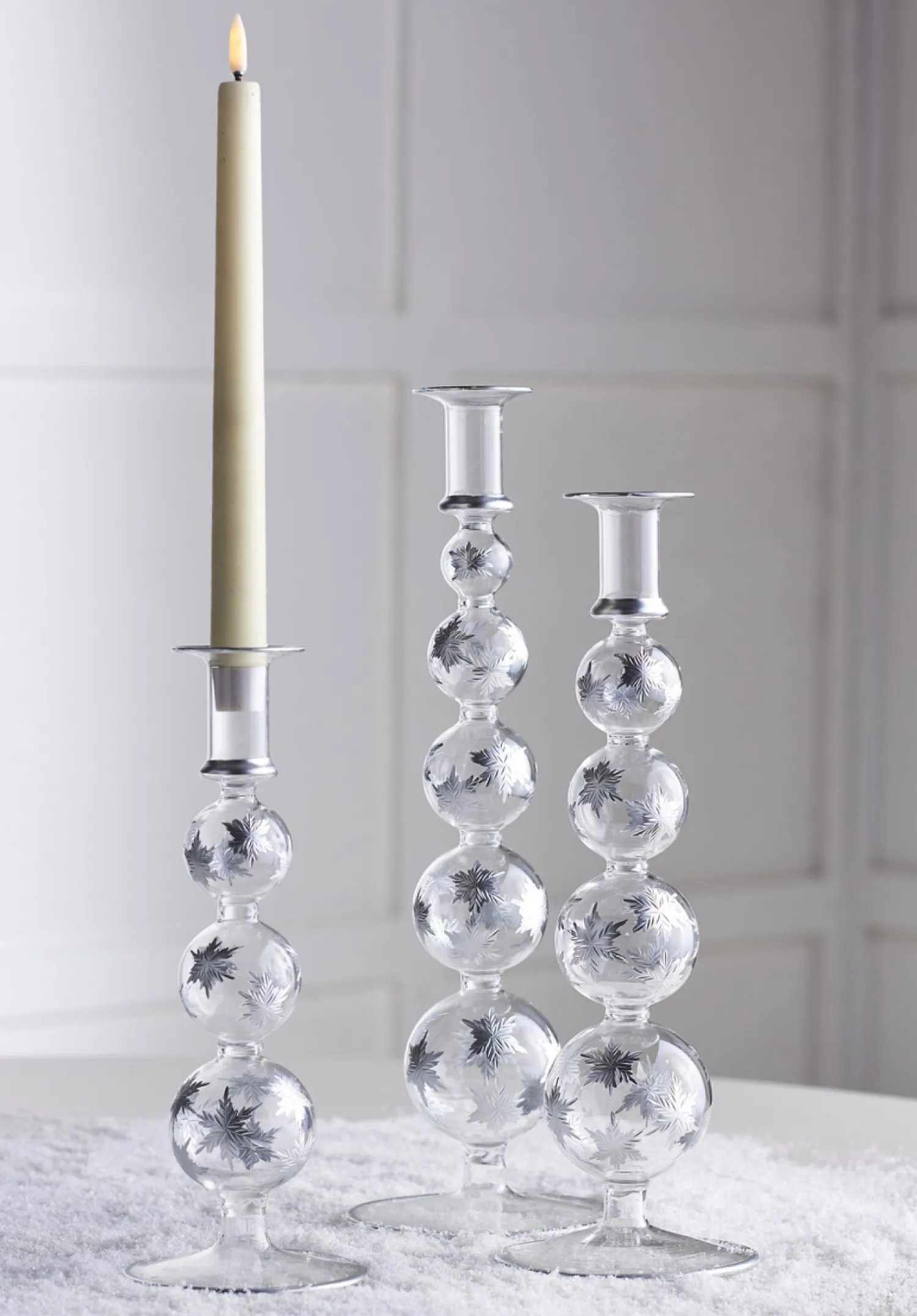 Hot The Jolly Christmas Shop Raz 14.5" Silver Etched Snowflake Christmas Taper Candle Sticks Candle Holder Set Of 3 4424629