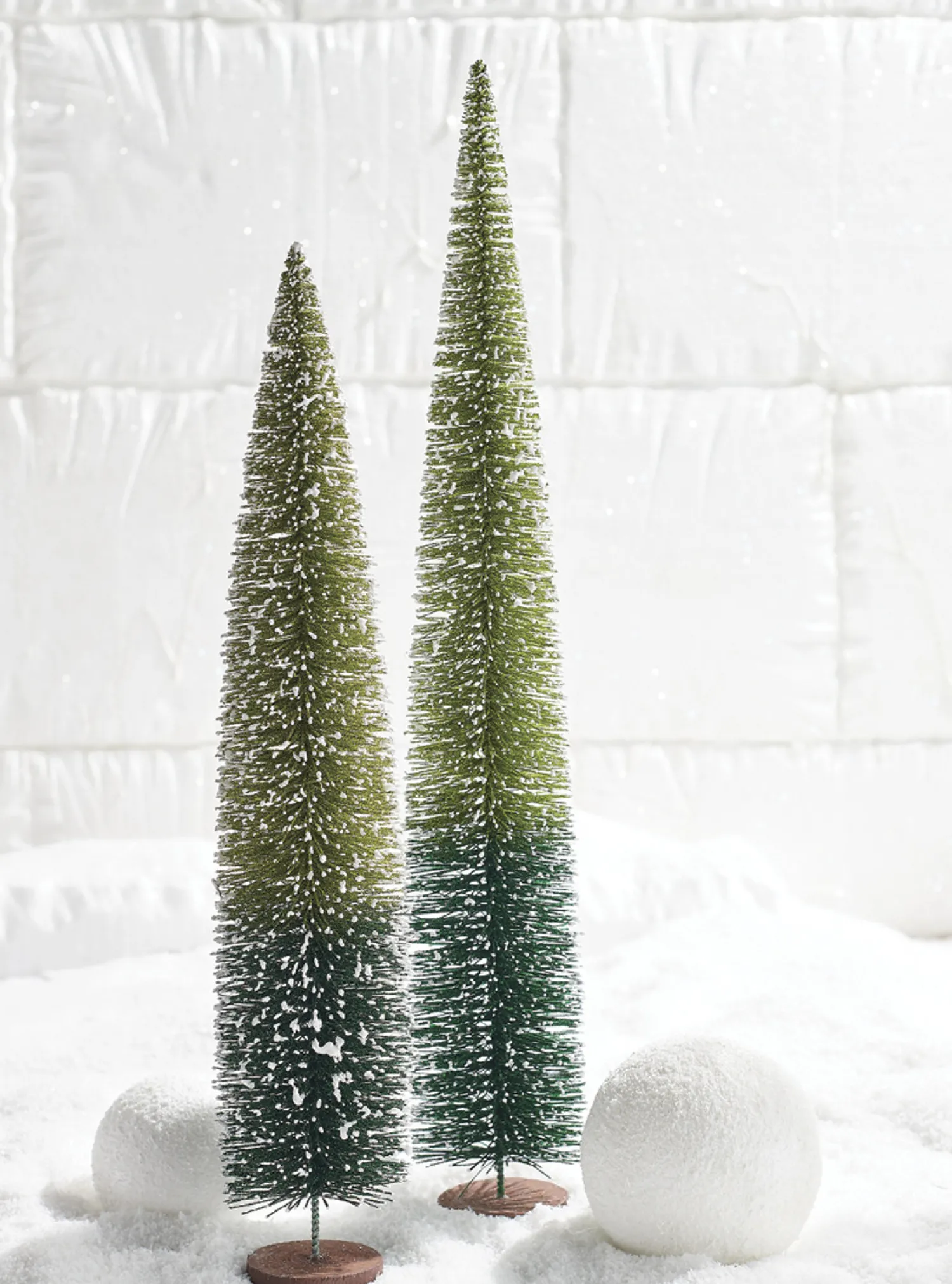 Sale The Jolly Christmas Shop Raz Large 23" Two Tone Bottle Brush Christmas Tree Decoration 4219186