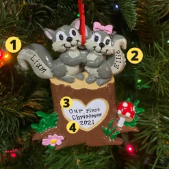 Discount The Jolly Christmas Shop Squirrel Couple On Tree Trunk With Heart Personalized Christmas Ornament OR1890-SQ